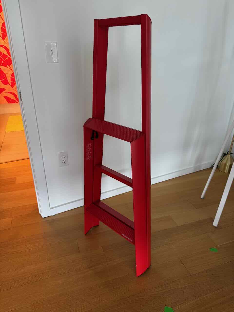 Mid-Century Style Hasegawa Ladders Lucano Step Ladder, 3-Step Red - Image 2