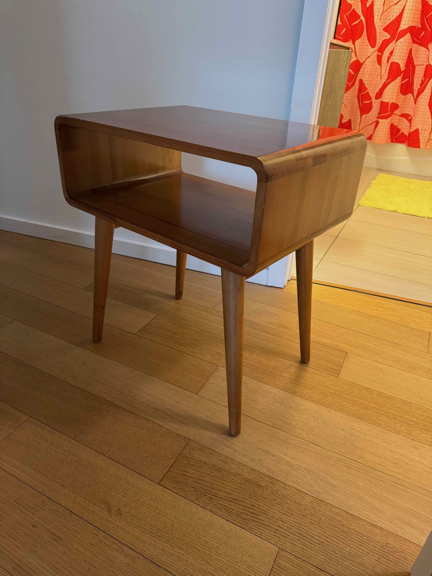Boraam Zebra End table